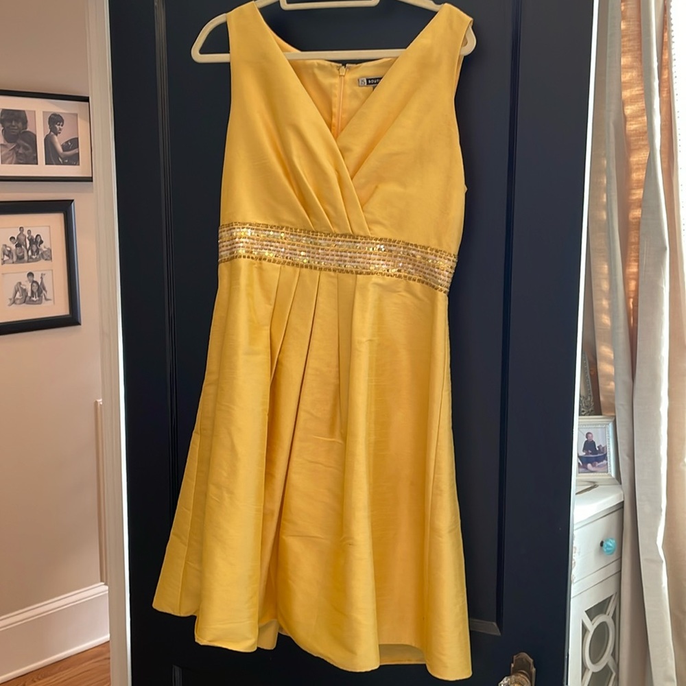 JS Boutique size 14 yellow dress with gold sequin waist fit and flare. midi